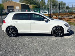 2016 VOLKSWAGEN GOLF 1.4TSI AUTO 5DR FULLY LOADED - Image 3