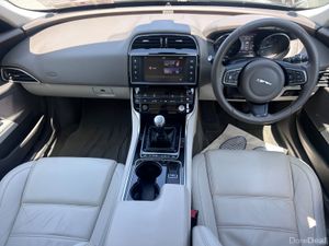 2016 JAGUAR XE 2.0d PRESTIGE MANUAL - Image 2