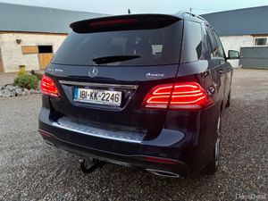 Mercedes-Benz GLE 2018 /  Finance Available - Image 4
