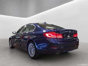 2018 BMW 520D SE AUTO. - Image 4
