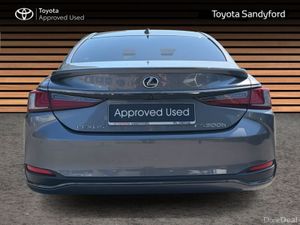 Lexus ES F SPORT HYBRID AUTOMATIC // LEATHER HEATE - Image 4