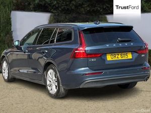 Volvo V60 Momentum - Image 2