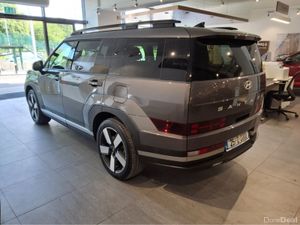 Hyundai Santa Fe PHEV PREMIUM 4 WHEEL DRIVE - Image 4