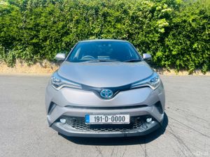 Toyota C-HR 1.8 HYBRID AUTOMATIC - Image 4
