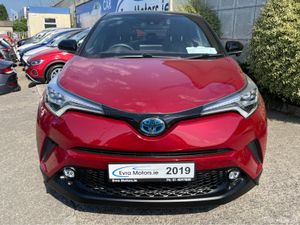 Toyota C-HR SOL HYBRID AUTOMATIC 1.8 PETROL //HIGH - Image 2