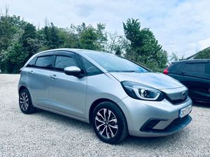 Honda Fit 2020  1.5 HYBRID 75K KM - Image 4