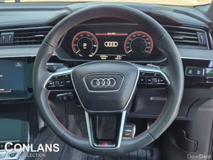 Audi Q8 e-tron 55 quattro S Line - Image 3