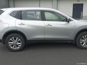 NISSAN XTRAIL/2015/1.6 DIESEL/7 SEATER/MANUAL - Image 4