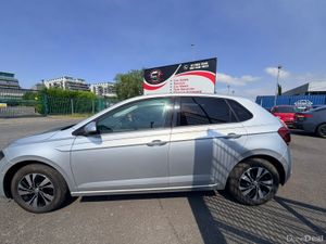 Volkswagen Polo silver - Image 2