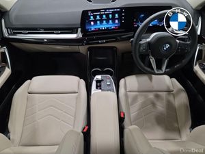 BMW iX1 eDrive20 xLine - Image 4