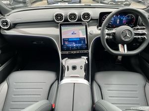 Mercedes-Benz C-Class C 200D AMG Line Plus **Pano - Image 4