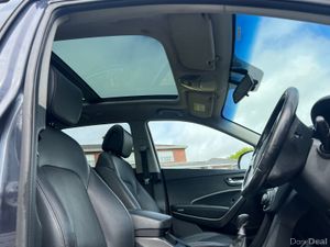 Hyundai Santa Fe 2014 7 seater - Image 3