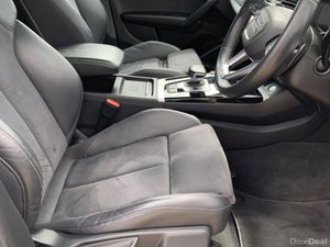 Audi Q5 2021 Quattro S Line - Image 3