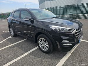 Hyundai Tucson 1.7 CRDI, EXECUTIVE MODEL, LOW MILE - Image 4