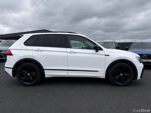 202 VW  Tiguan 2.0 TDI R LINE BLACK PACK - Image 2