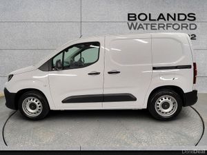 Citroen Berlingo BlueHDi 100 MWB 5 seats S&S Plus - Image 4