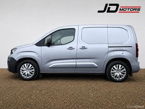 2021 PEUGEOT PARTNER PROFESSIONAL 3 SEAT - Image 3
