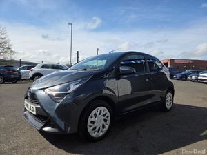 2021 Toyota Aygo X-play 1.0 VVTI - Image 4