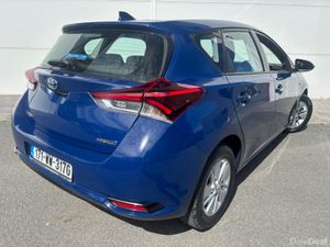 2017 TOYOTA AURIS HYBRID ACTIVE 1.8i 5DR A/T NCT - Image 3