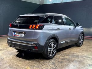 Peugeot 3008 MANUAL DIESEL 1.5 - CRUISE CONTROL - - Image 4
