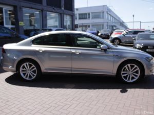 2016 VW PASSAT GTE - Image 3