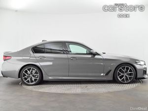 BMW 5-Series 520d M Sport (MHT) 18% KIT - Image 2