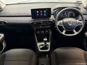 Dacia Sandero Stepway TCe 90 Comfort - Image 2