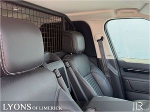Land Rover Discovery 3.0D SE 2 Seater Commercial S - Image 4
