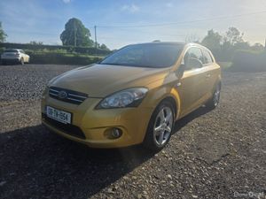 Kia Ceed  1.6 diesel ( NCT and TAX) - Image 2