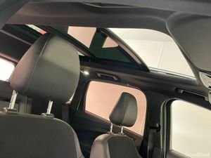 Ford Kuga 1.5 120PS M6 FWD 4DR ST-LINE - Image 4