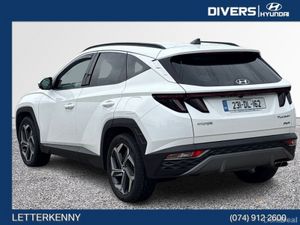 Hyundai Tucson Executive Plus Plug-in Hybrid Autom - Image 2