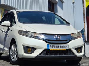 Honda fit Hybrid Automatic - Image 2