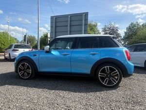 Mini Cooper AUTOMATIC - LOW KM - UPGRADED ALLOYS - Image 4