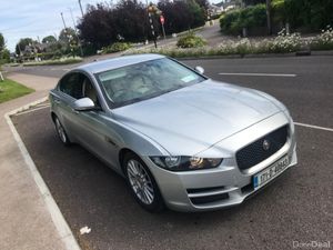 Jaguar XE MY 2.0 D PRESTIGE 163PS 4DR - Image 4
