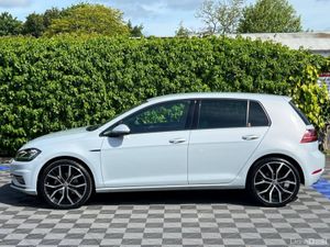 Volkswagen Golf HIGHLINE R-LINE PACK 1.4 TSI AUTO - Image 3