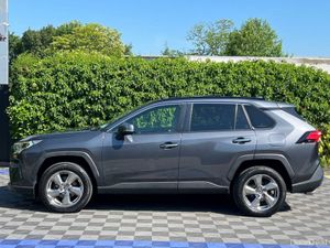 Toyota RAV4 G EDITION 2.5 HYBRID AUTO // OPENING P - Image 4