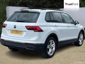 Volkswagen Tiguan Life - Image 4