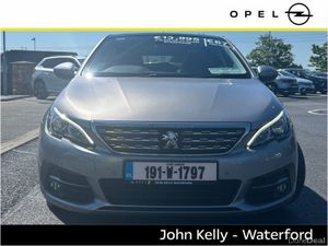 Peugeot 308 1.6 HDi 100bhp Allure - Image 2