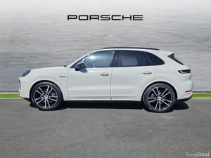 Porsche Cayenne E-Hybrid Black Edition - Image 4