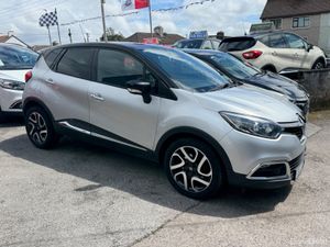 Renault Captur Lovely high driving position - Image 2