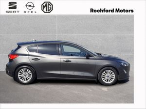 Ford Focus *SALE PRICE* TITANIUM EDITION 5DR 1.5 T - Image 3