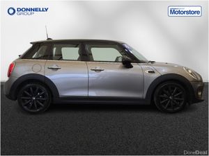 MINI HATCHBACK Cooper Classic - Image 3