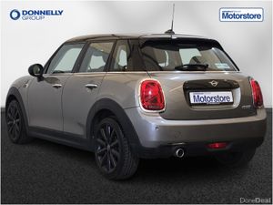 MINI HATCHBACK Cooper Classic - Image 2