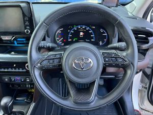Toyota Yaris Cross Z-PACKAGE 1.5 HYBRID AUTO ** HU - Image 4