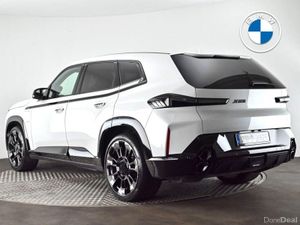 BMW XM 50e - Image 2