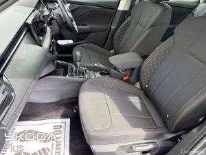 Skoda Kamiq AMBITION 1.0 TSI 95BHP 5DR - Image 4
