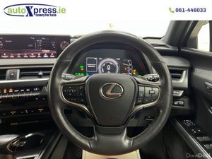 Lexus UX 2.0 Hybrid VERSION C Leather Pack - Image 2