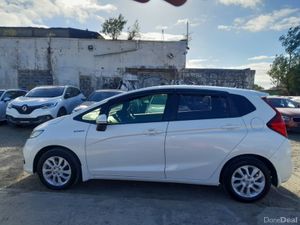 Honda Fit 1.5L Petrol HYBRID Auto Low mileage (561 - Image 4