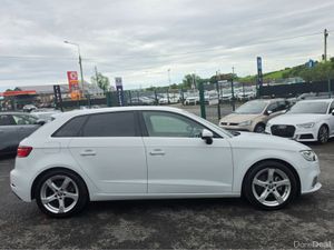 Audi A3 1.4 TFSI FACELIFT - CARPLAY - ANDROID AUTO - Image 3