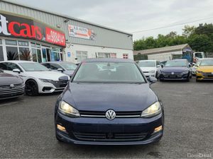 Volkswagen Golf 1.2 TSI- COMFRTLINE- REVERSING CAM - Image 3
